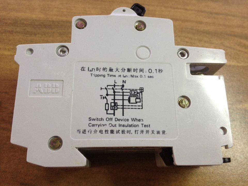The United States C20 2P20A residual leakage protector 0.03A 230V ABBGS251S original authentic