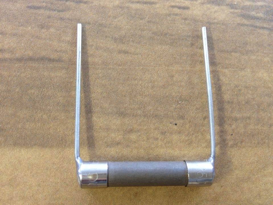 Imported Japanese CES15 12A SOC explosion-proof pin glass insurance 250V 6X30 SOCCES15