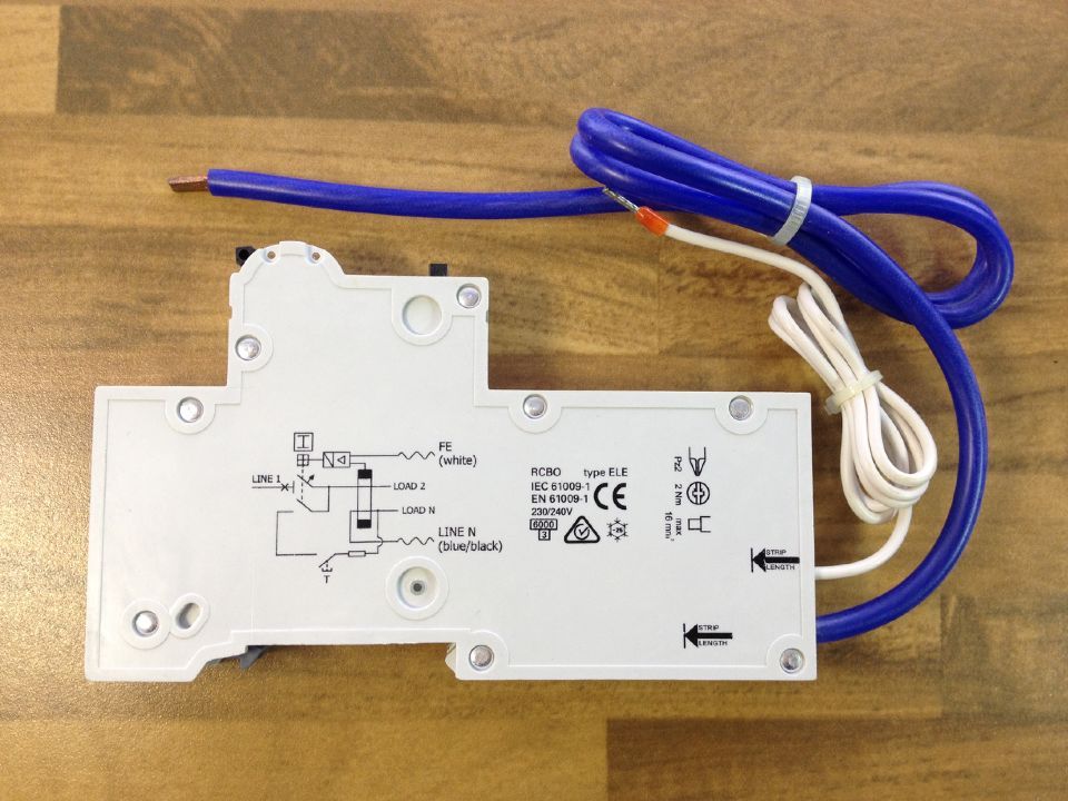 SIEMENS SIEMENS 5SU9406-0KK20 leakage protector compact leakage protection switch 1P20A 100MA