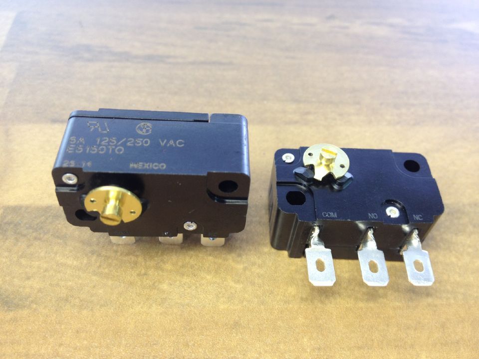 The German CHERRY cherry E51/F51 E5150TO imported high sensitivity micro switch 6A250V coin