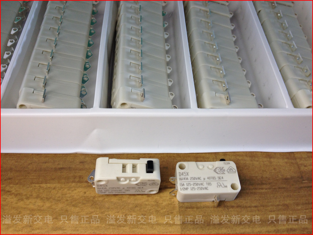 Original German Cherry cherry D45X import micro switch 250V 16A limit stroke button switch