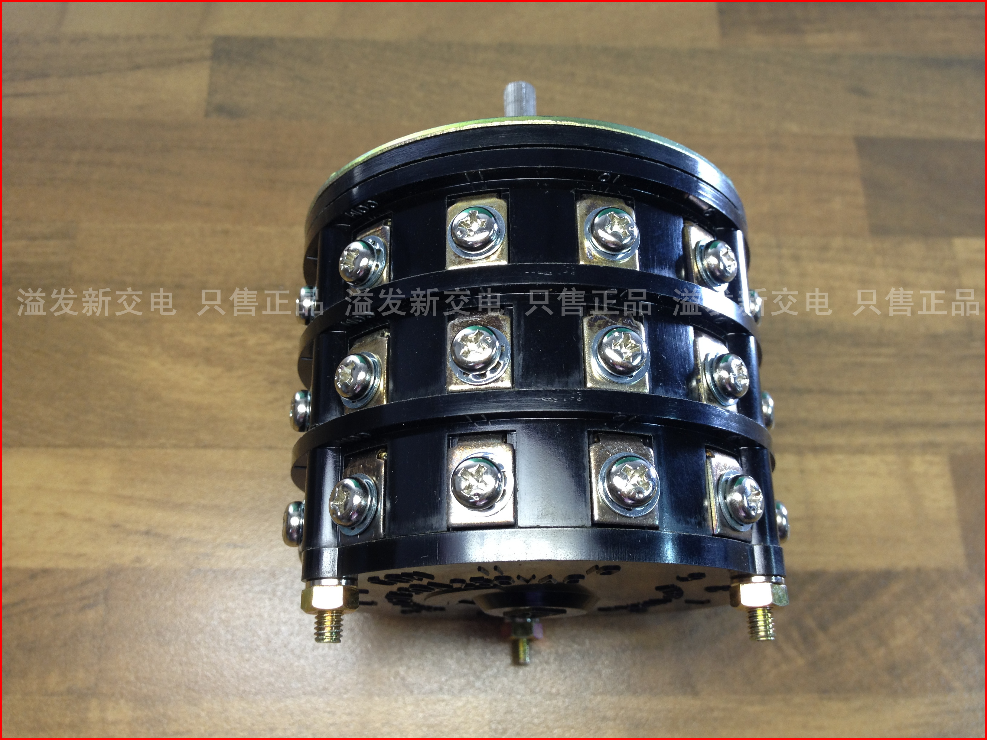 Original Japanese 30A 250V COM NKK contact variable gear switch three layers -11 origin: Japan