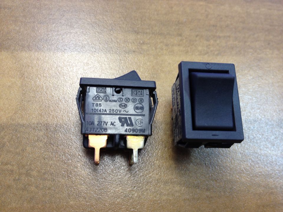 - AJ7220B four pointed foot ship type switch 40909M 4A250V original authentic
