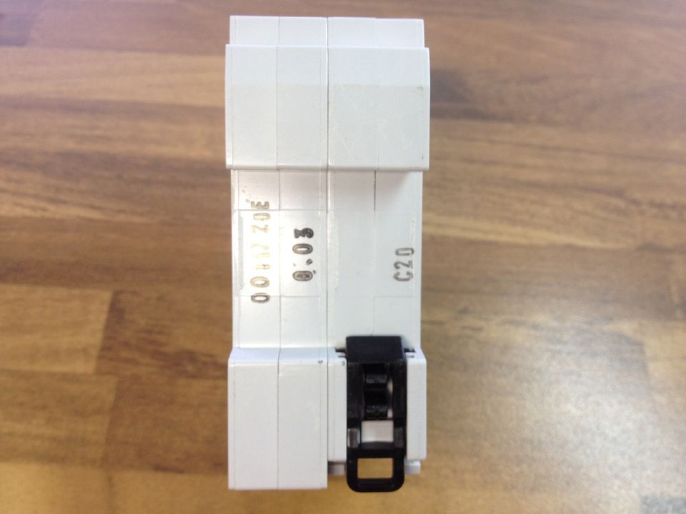 The United States C20 2P20A residual leakage protector 0.03A 230V ABBGS251S original authentic