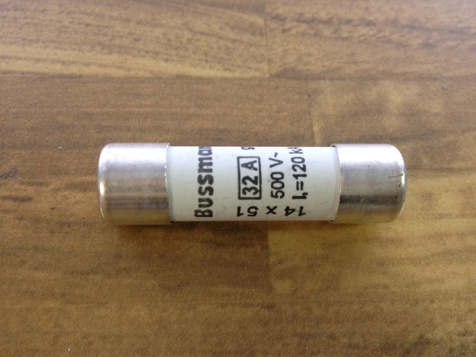 The United States C14G32 32A500V insurance 14X51 Bussmann ceramic insurance pipe original authentic