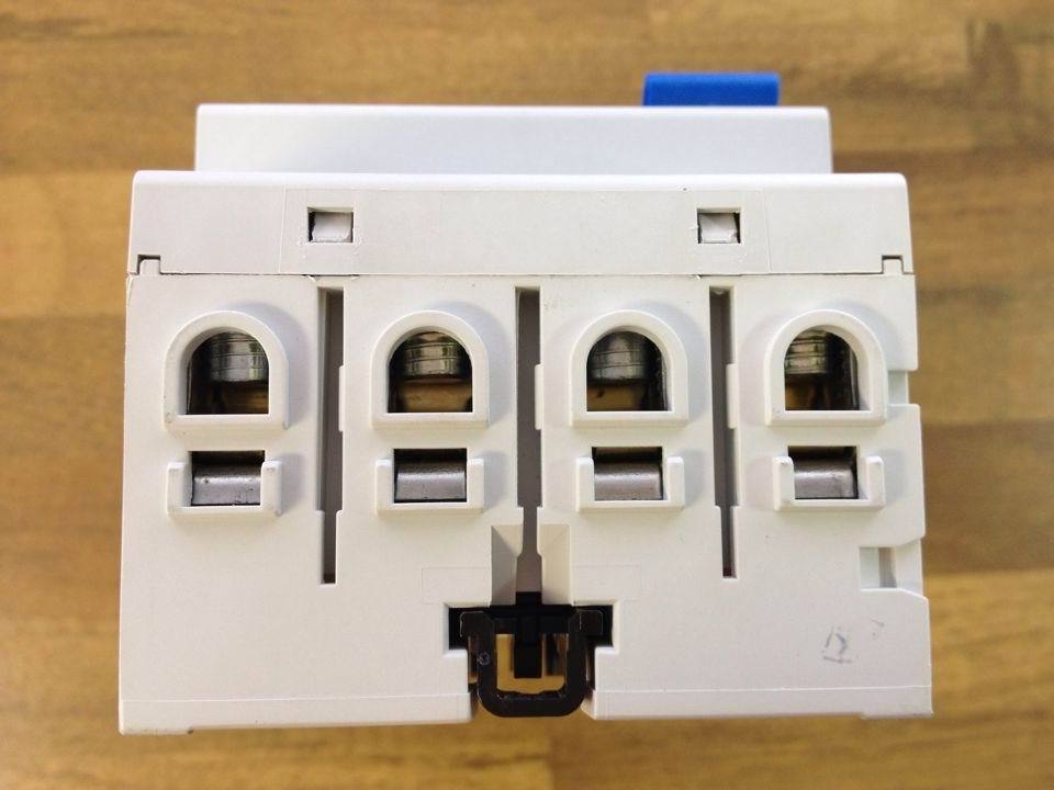 F204 63A 4P63A electromagnetic leakage protector 0.3A ABB original authentic