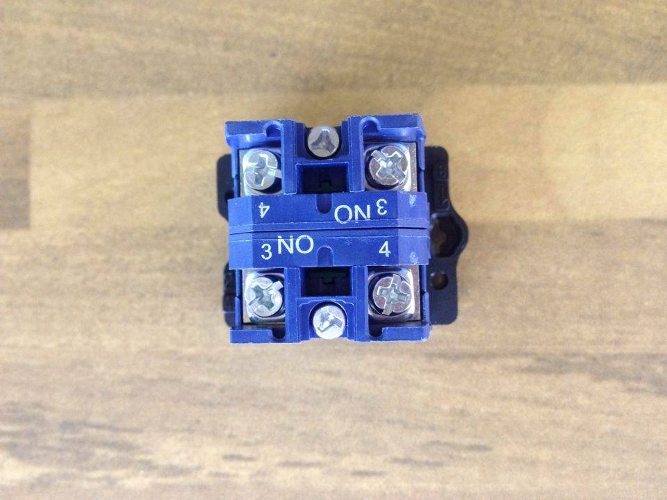 Schneider ED33C XB2 three rotary button 8C10271316 (original authentic) discontinued special inventory