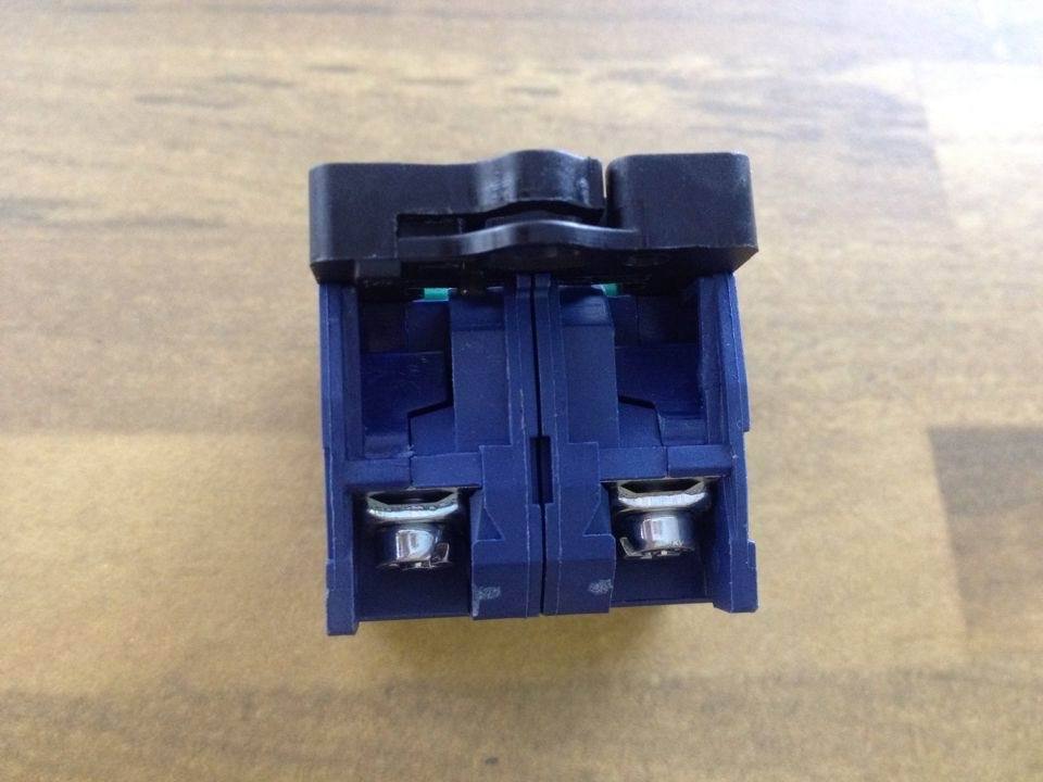 Schneider ED33C XB2 three rotary button 8C10271316 (original authentic) discontinued special inventory