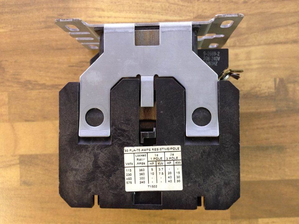 American C25FNF-360 220V contactor 60A Cutler-Hammer guaranteed genuine