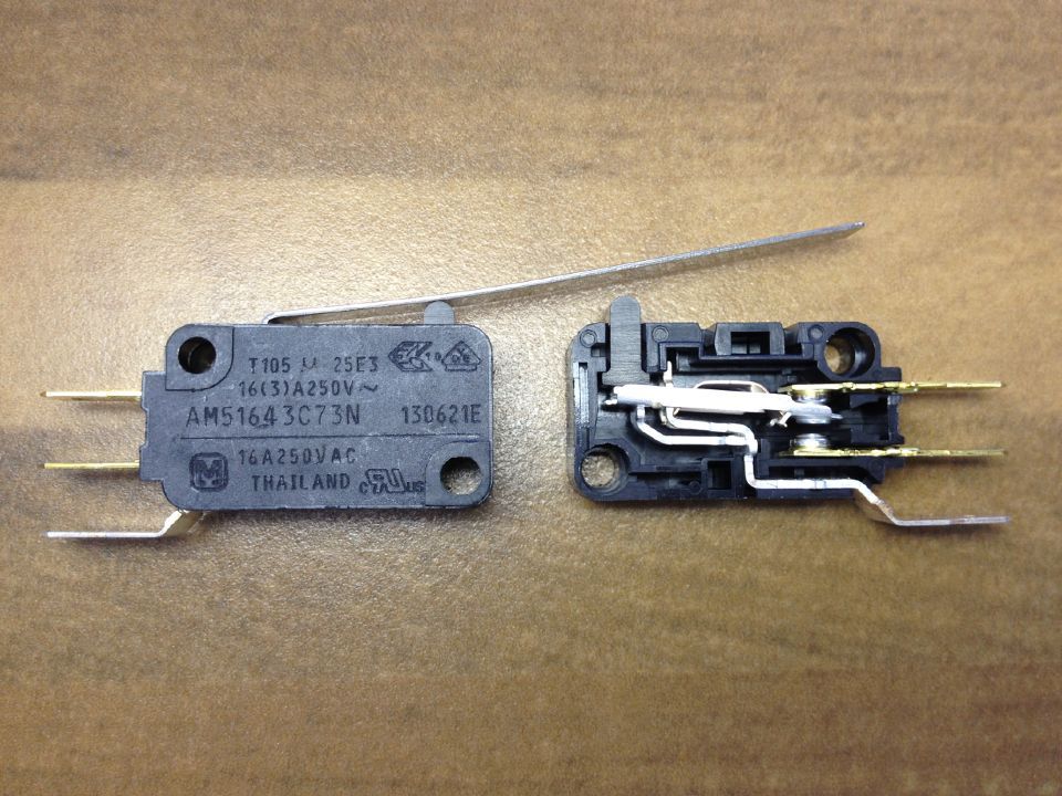 Original Japanese imported AM51643C73N micro switch 16A250V limit switch