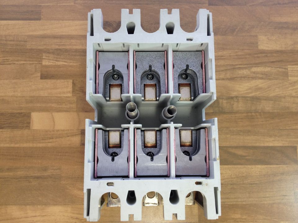 Original American AF300-30-11 ABB DC general contactor 48-130VDC