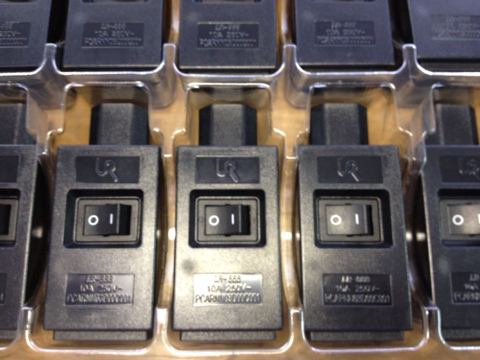 Taiwan LOROM Le Rong LR-888 product font male parent switch 10A250V three core AC power plug and socket