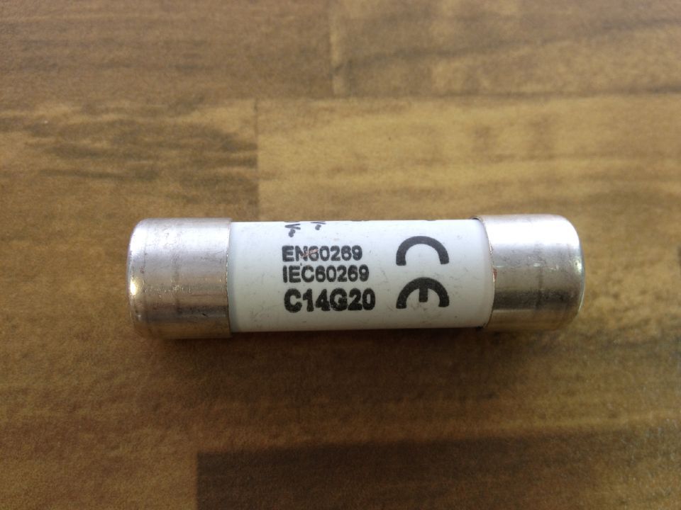 The United States C14G20 20A690V insurance 14X51 Bussmann ceramic insurance pipe original authentic