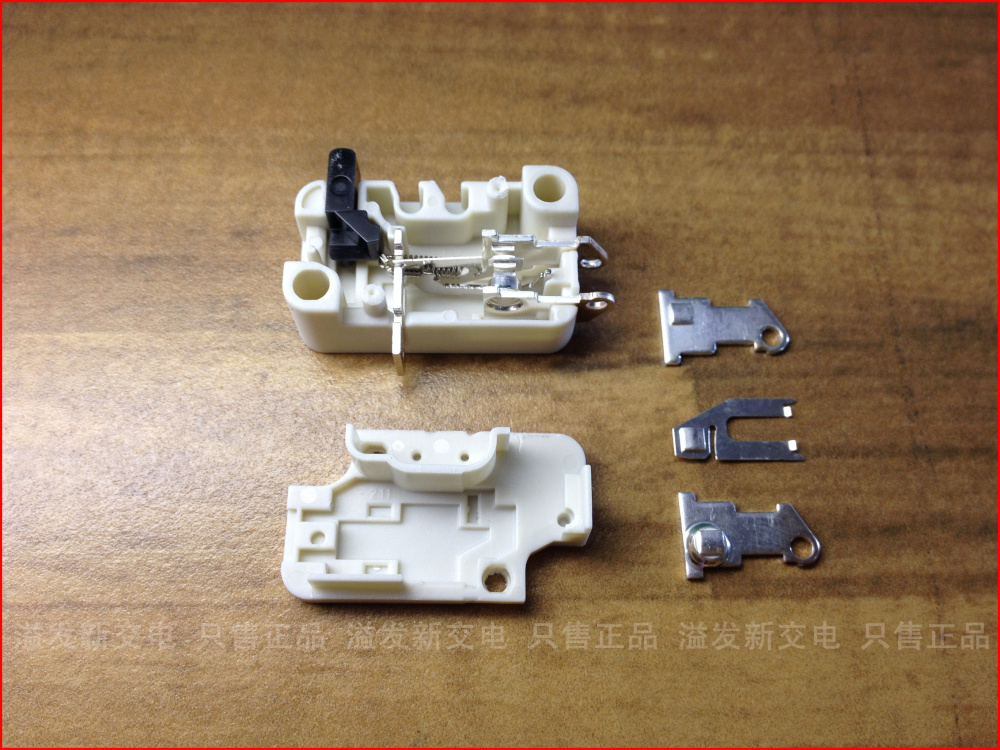 German Cherry cherry N D459-B8SA-CF D45X 2922953 E39.13 micro switch