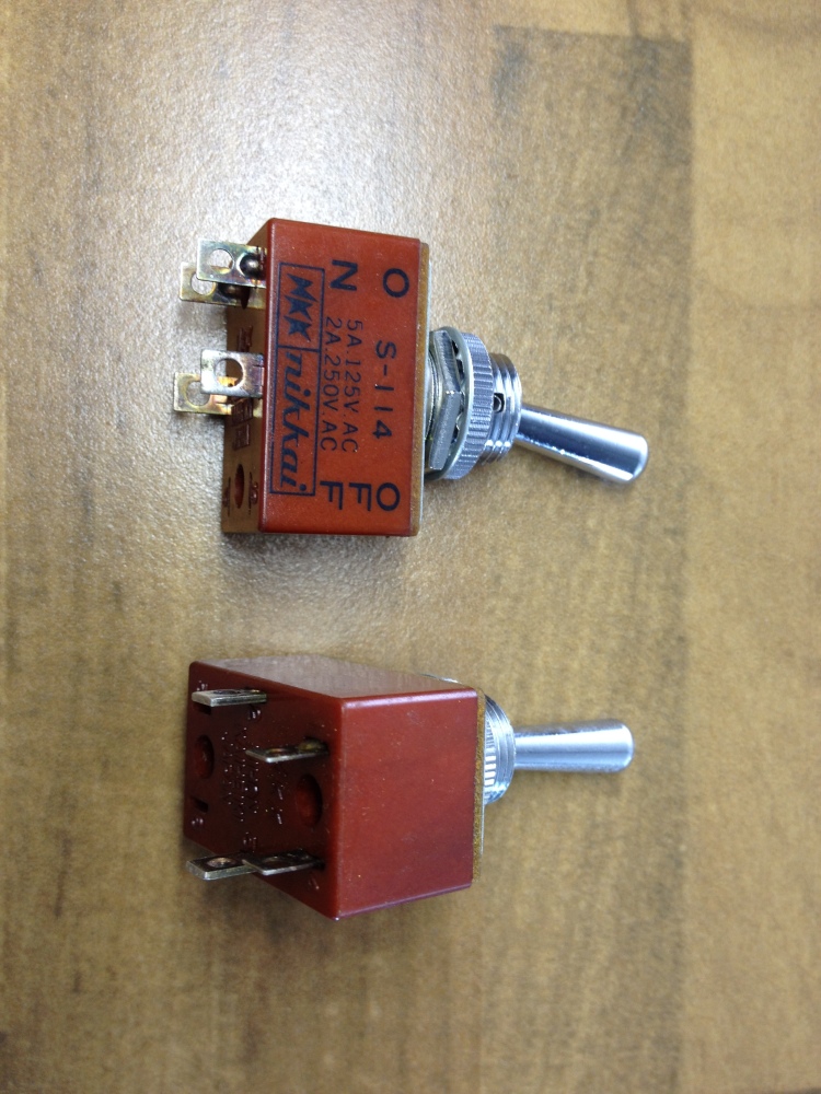 Japan imported NKK S-114B toggle switch toggle switch gear head new original authentic