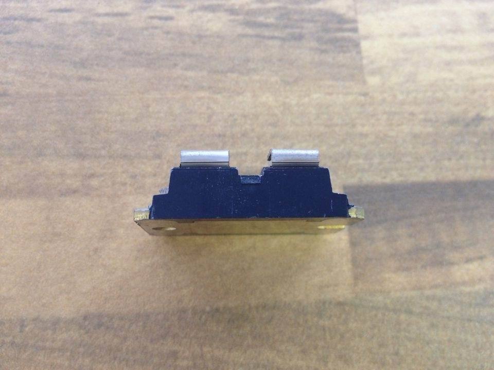 New original American ST Italian method semiconductor BYV541V200 C118E module spot