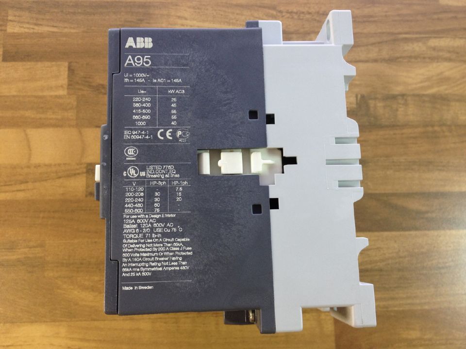 United States ABB (Swedish production) A A95-30-11 series contactor AC/220-230V original authentic