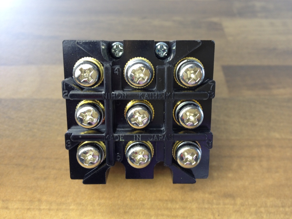 The original Japanese NKK S-832 imported gear switch 30A250V 30A125V toggle switch