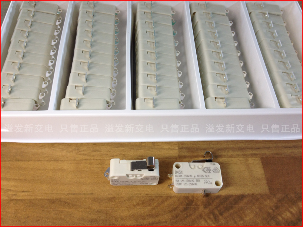 German Cherry cherry D45X import short round micro switch 250V 16A limit stroke key switch