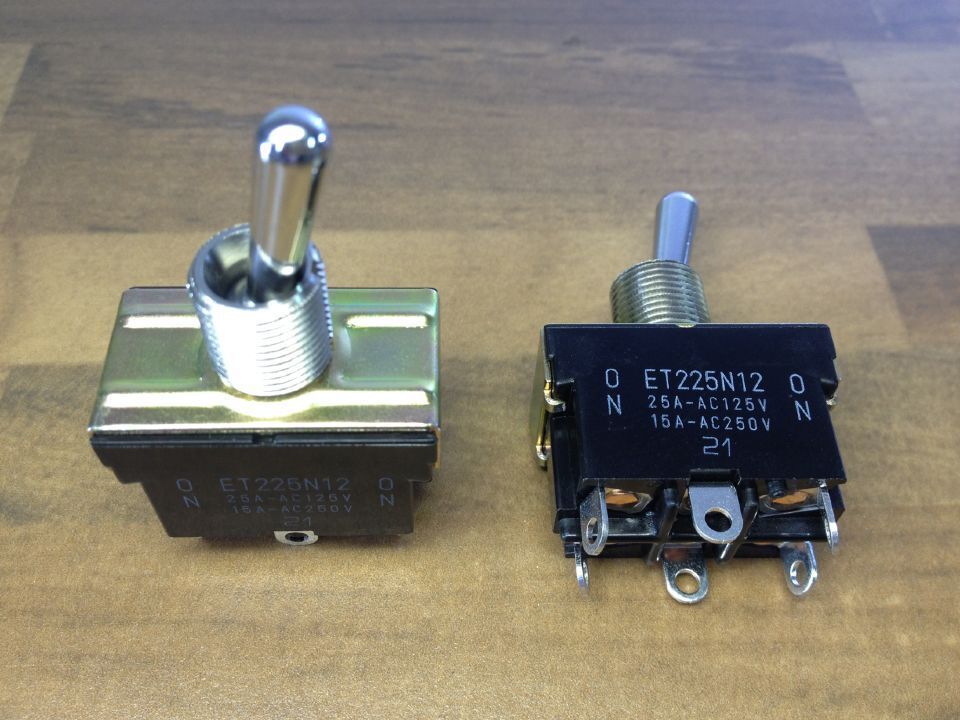 The original Japanese FUJISOKU Fuji ET225N12 15A250V toggle switch toggle switch