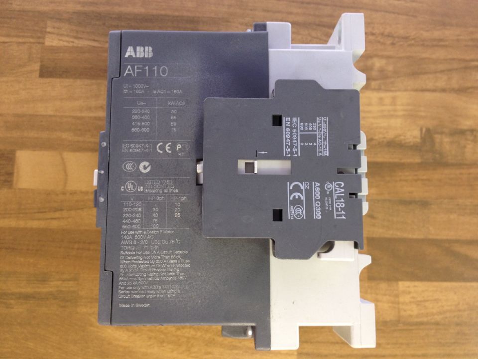 Original American AF110-30-11 ABB AC and DC universal contactor 100-250VAC/DC