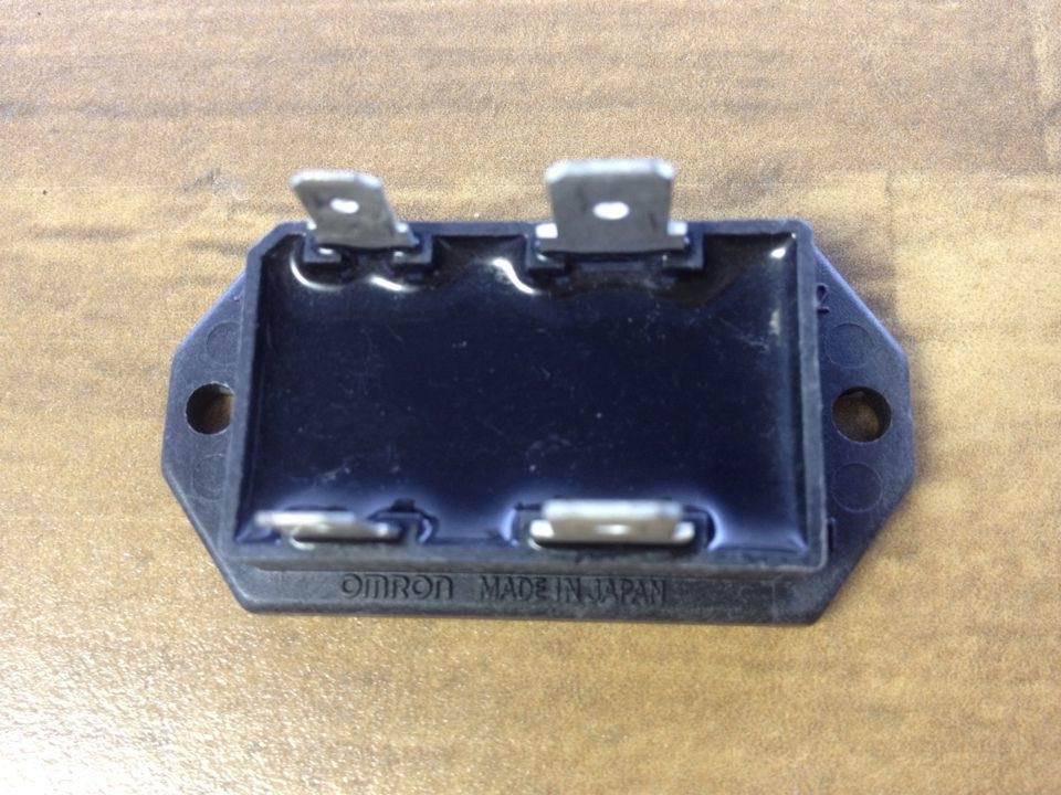 - - SF5DYZ-H1-4 solid state relay AC240V5A DC4-7V
