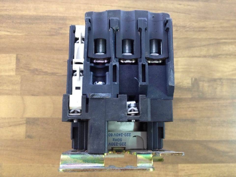 France Schneider Schneider LC1D40 AC contactor 60A 220V original authentic