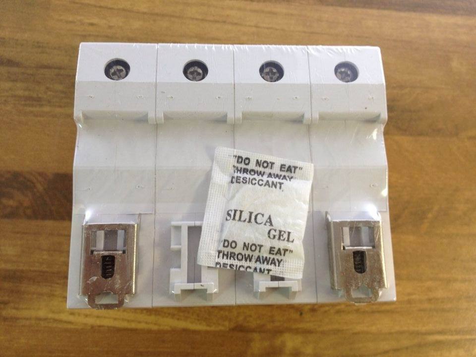 Layton 4P/1PC SP1-60B surge protection device 60KA 4 SAFE-PRO lightning new genuine
