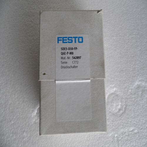 Brand new genuine FESTO pressure switch SDE5-D10-FP-Q6E-P-M8 spot 542897