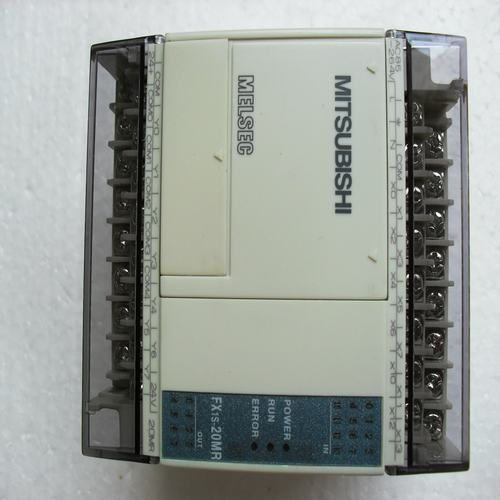 * sales * new Japanese original - programmable controller FX1S-20MR-001 spot