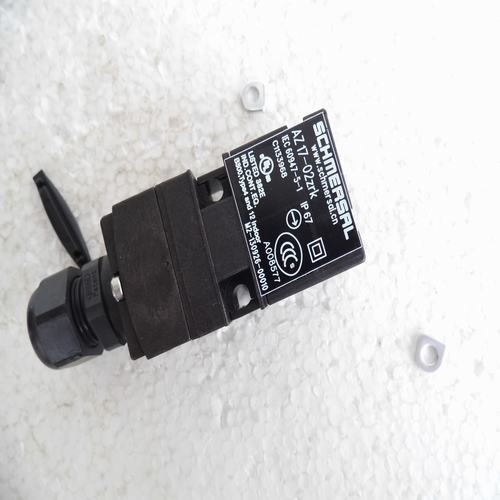 * special sales * BRAND NEW GENUINE SCHMERSAL security switch AZ17-02ZRK spot