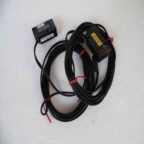 * special sales * brand new original authentic KEYENCE sensor LV-H100