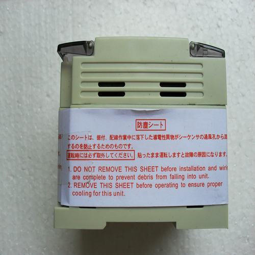 * sales * new Japanese original - programmable controller FX1S-20MR-001 spot