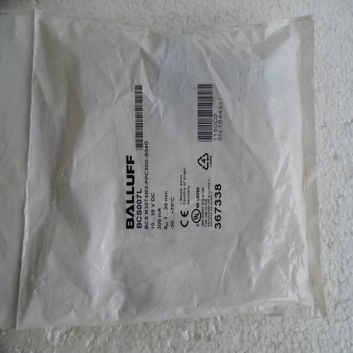 Brand new original authentic BALLUFF BCS near the switch M30T4M2-PPC30G-S04G