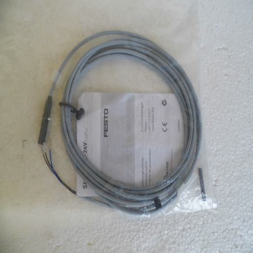 New original FESTO magnetic switch SME-8M-DS-24V-K-2,5-OE spot 543862