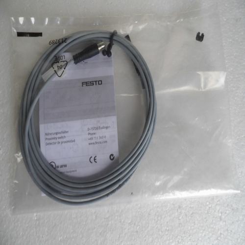 New original FESTO magnetic switch SME-8M-DS-24V-K-2,5-M8 spot 543892