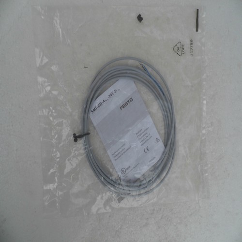 Brand new genuine FESTO magnetic switch SMT-8-PS-K-LED-24-B spot 175436