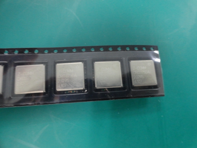 V440MC02-LF 370-460MHZ Z-COMM voltage controlled oscillator 5V VOC