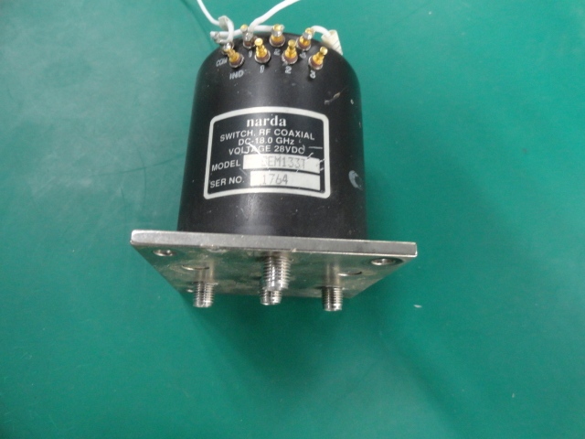 Narda SEM133T DC-18GHZ single pole three throw RF coaxial switch 28V SMA