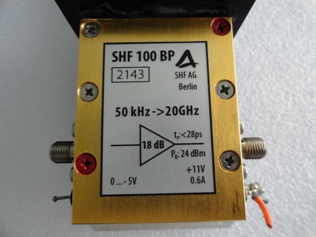 100BP 50KHZ->20GHz SHF gain RF 18dB RF microwave ultra wide band power amplifier
