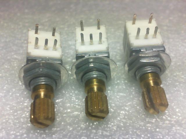 Japan NOBLE potentiometer B103/// with switch 10K/// long shaft 15mm