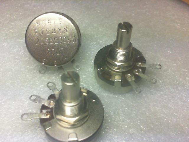 American NOBLE single turn potentiometer RV24YN20SB///200K