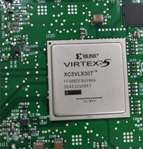 XXILINX VIRTEX-5 XC5VLX30T FFG665FGU0949 imported machine