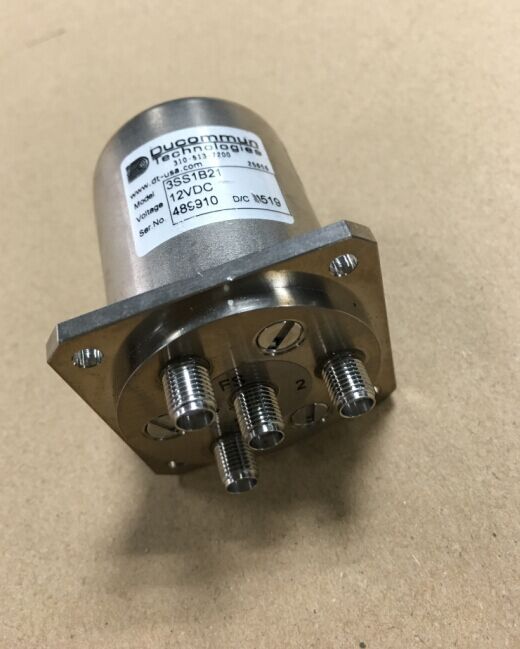Ducommun 3SS1B21 DC-18GHZ single pole three throw RF switch 12V