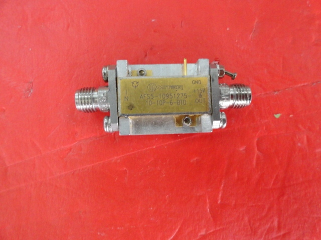 Supply MITEQ amplifier 15V SMA AFS5-10951275-10-10P-6-BTO