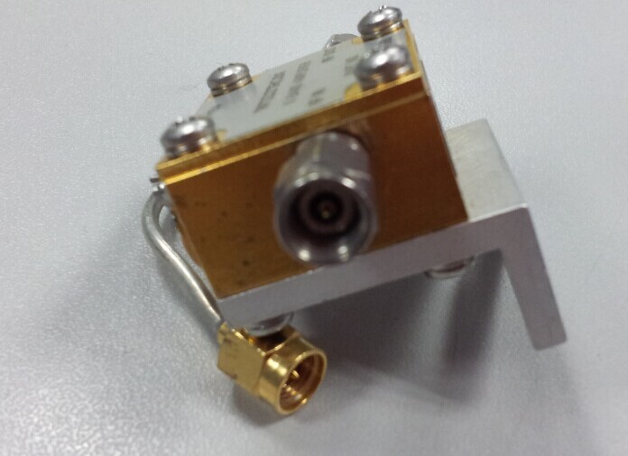60-C-18868 18-26.5GHZ WILTRON low noise amplifier gain 15V 7DB