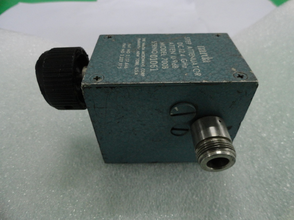 700B DC-12.4GHz Narda hand step attenuator N 0-9dB