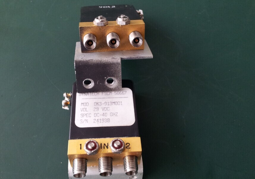 DK3-913M001 DC-40GHZ high frequency RF SPDT Switch 28V 2.92mm