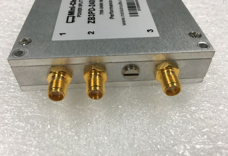 ZB3PD-2400W 700-2400MHZ Mini-Circuits radio frequency coaxial one point three power divider