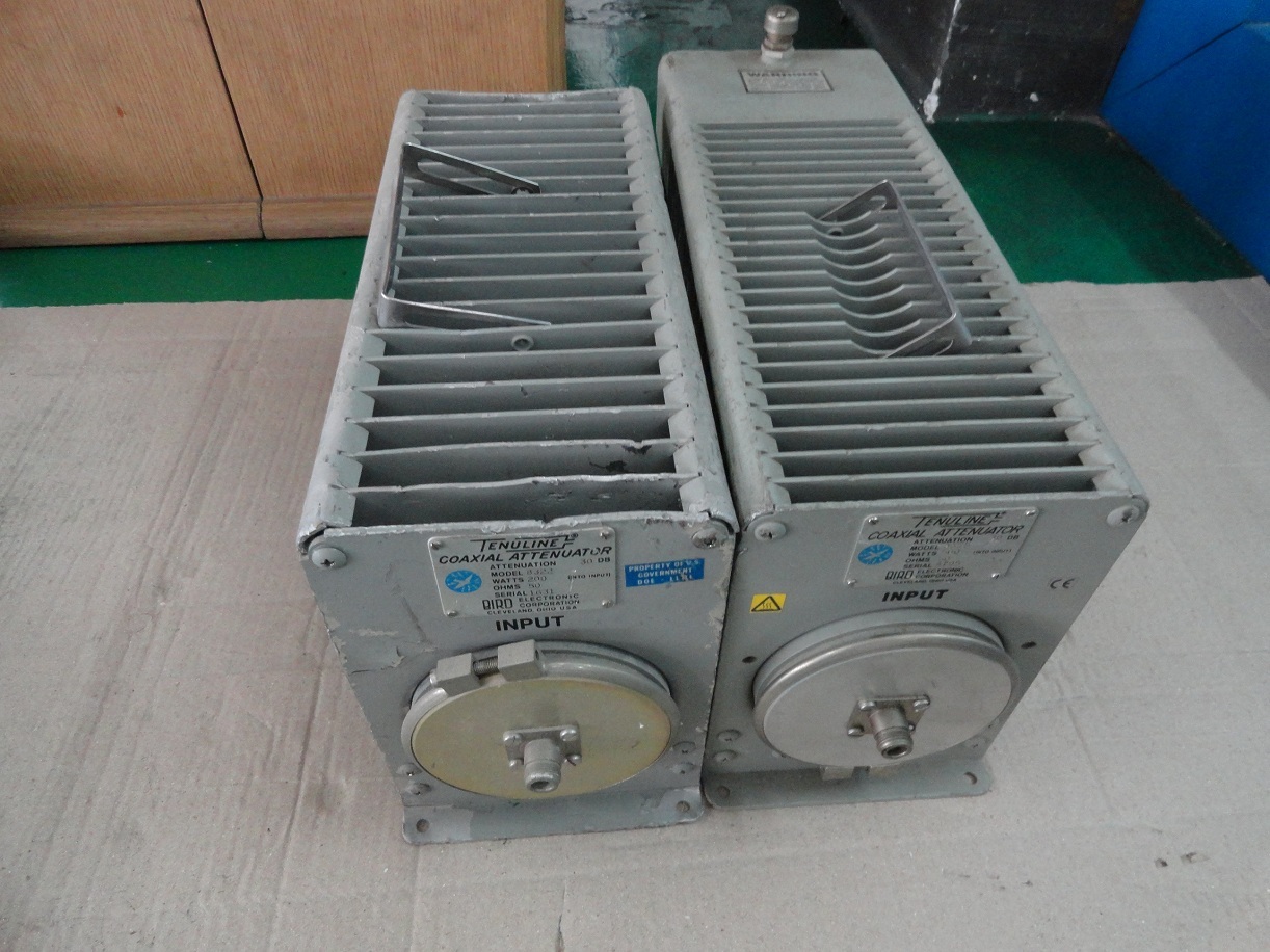 Coaxial fixed attenuator American bird brand BIRD 8322 30DB 200W DC-500MHZ